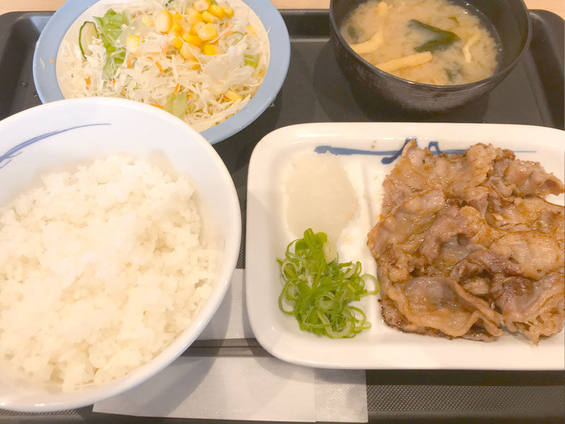 松屋のカルビ焼肉定食